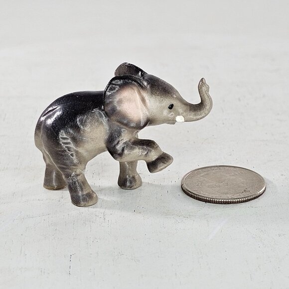 Hagen Renaker Elephant Baby Miniature Figurine Matte *Repaired* - Picture 11 of 11